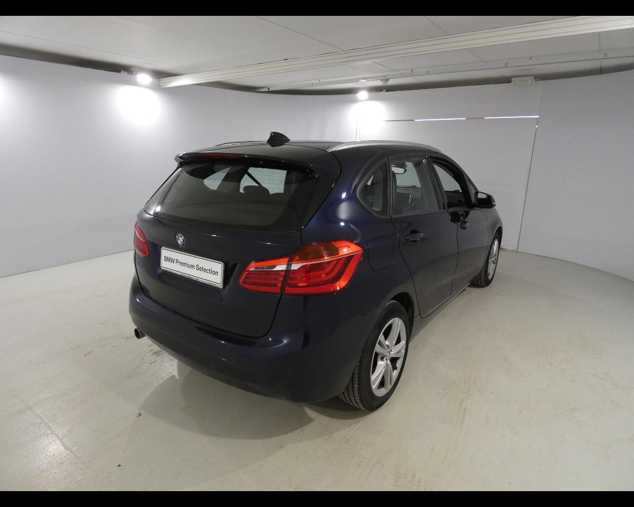 BMW Serie 2 A.T. (F45) - 218d Active Tourer Advantage