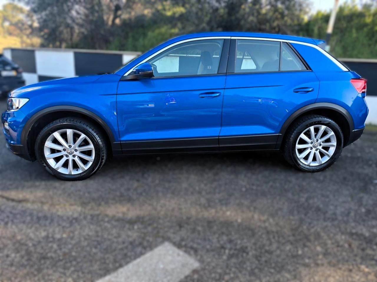 Volkswagen T-Roc 1.0 TSI pronta consegna e visibile in sede