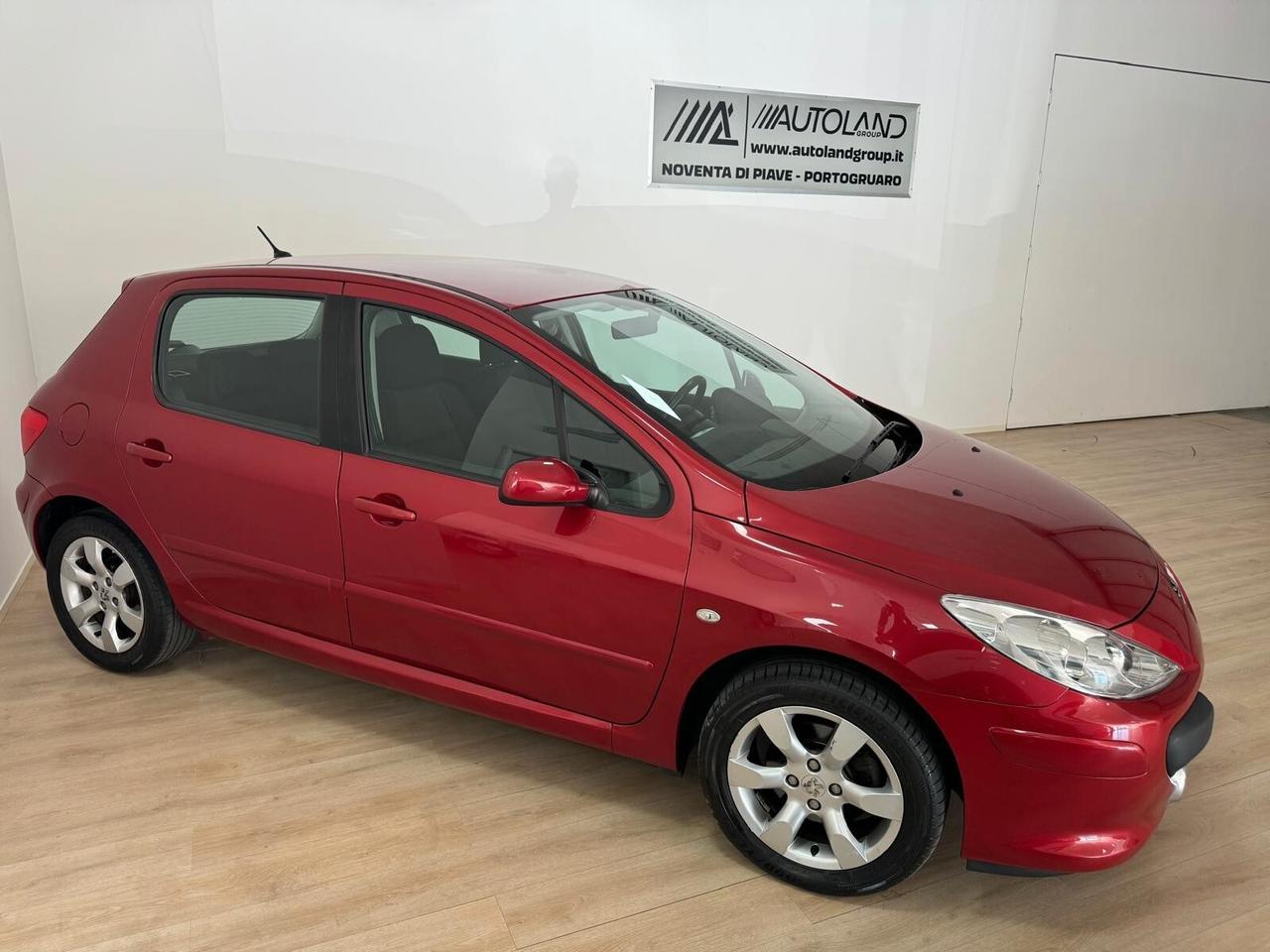 Peugeot 307 1.6 16V 5p. XT