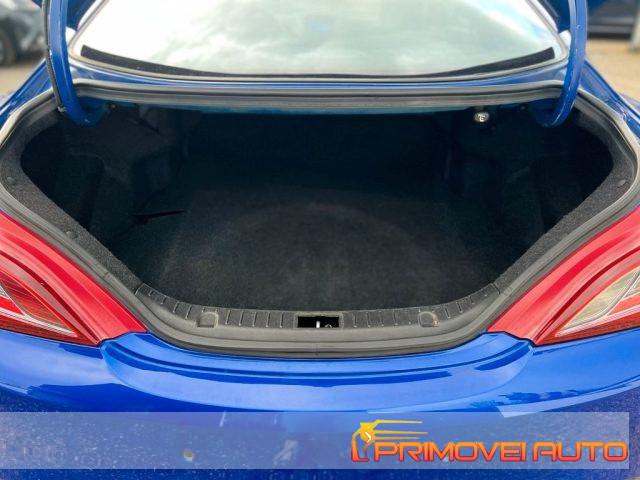 HYUNDAI Genesis Coupe 3.8 V6 Sport