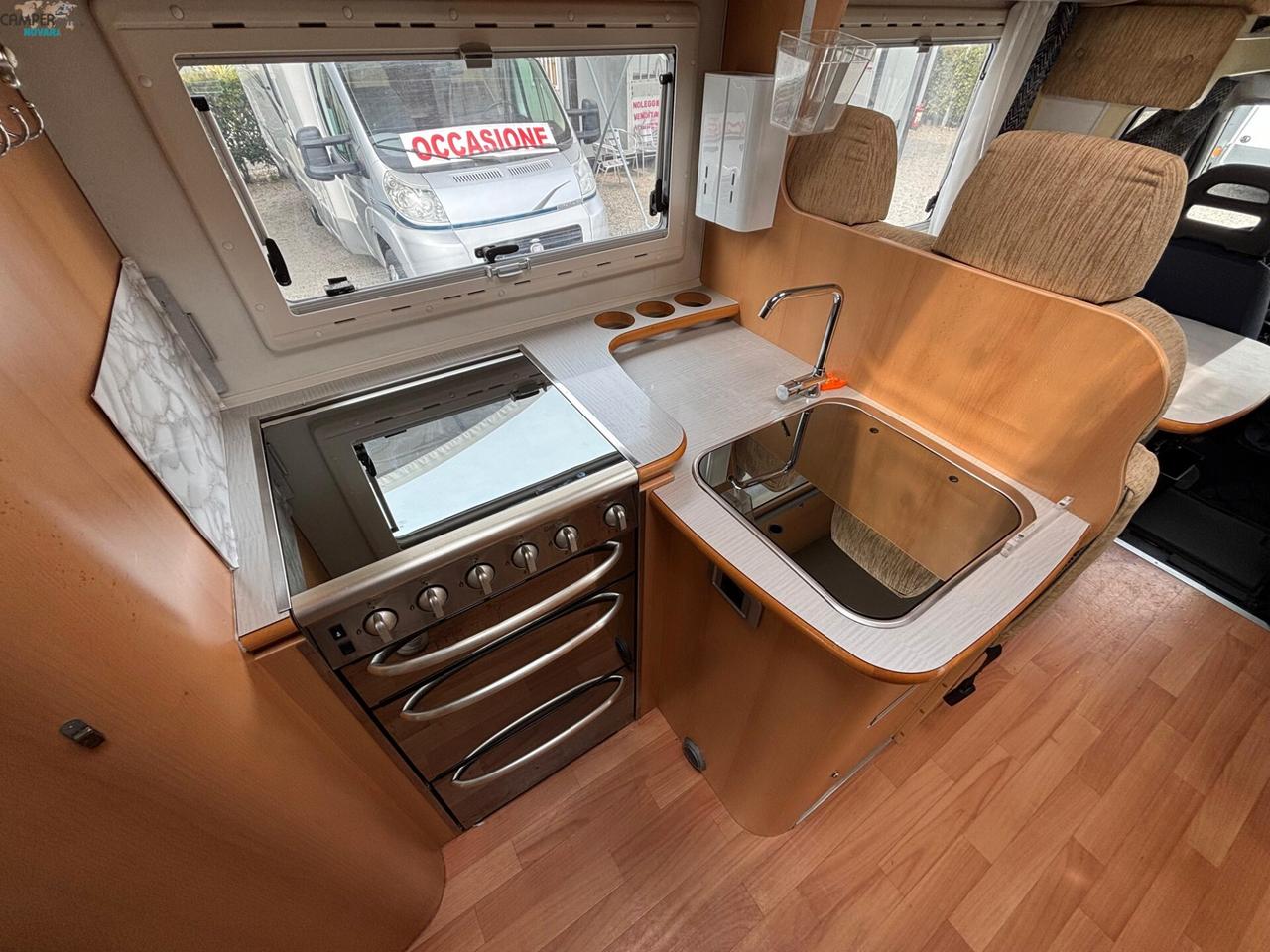 ELNAGH SUPER D 111c - MANSARDATO CON LETTI A CASTELLO IN CODA