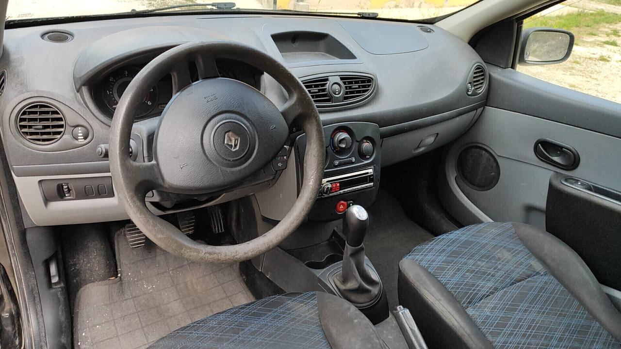 Renault Clio 1.5 dCi 65CV 3 porte Dynamique NEOPATENTATI