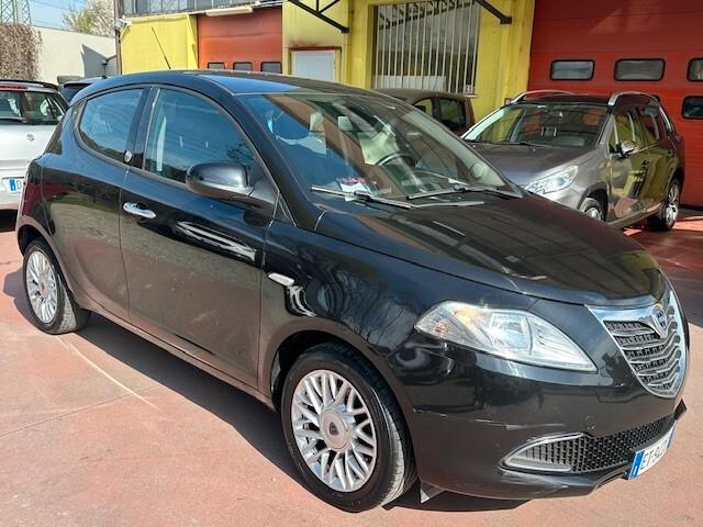 Lancia Ypsilon 1.2 69 CV 5 porte GPL Ecochic Gold,Uniprop, Ok Neopatentati!!