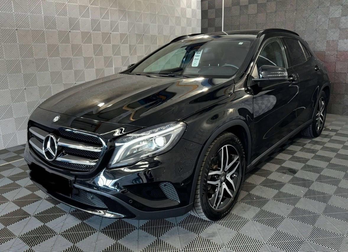 Mercedes-benz GLA 200 d Sport Tetto Pelle 2016