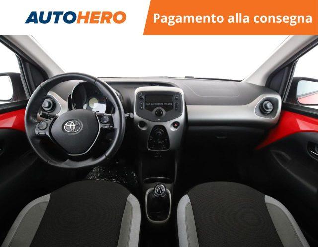 TOYOTA Aygo 1.0 VVT-i 69 CV 5 porte x-cool TSS
