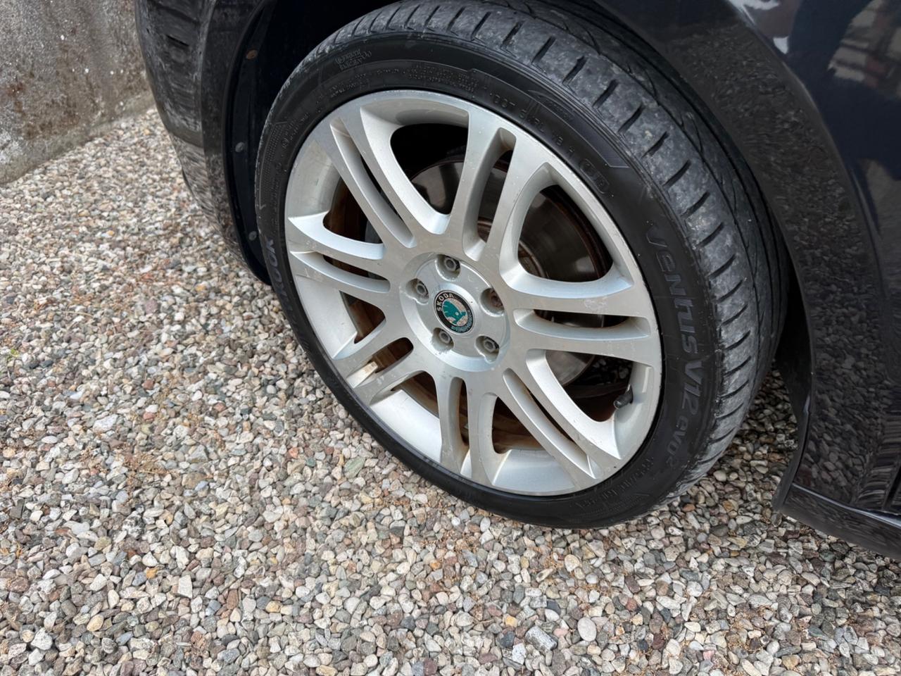 Skoda Superb 2.0 TDI 140CV Elegance