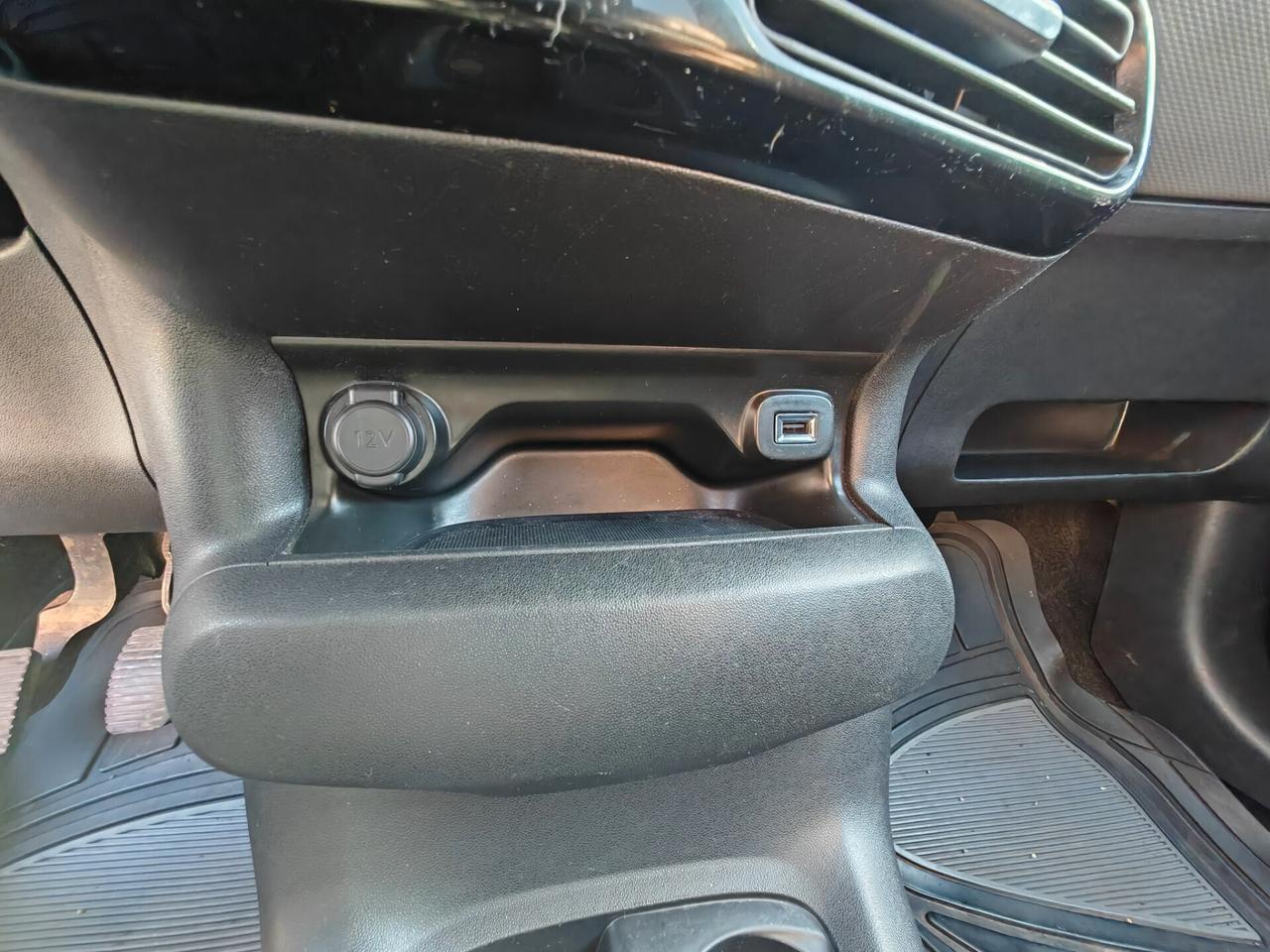 Citroen C4 Cactus PureTech 82 Shine