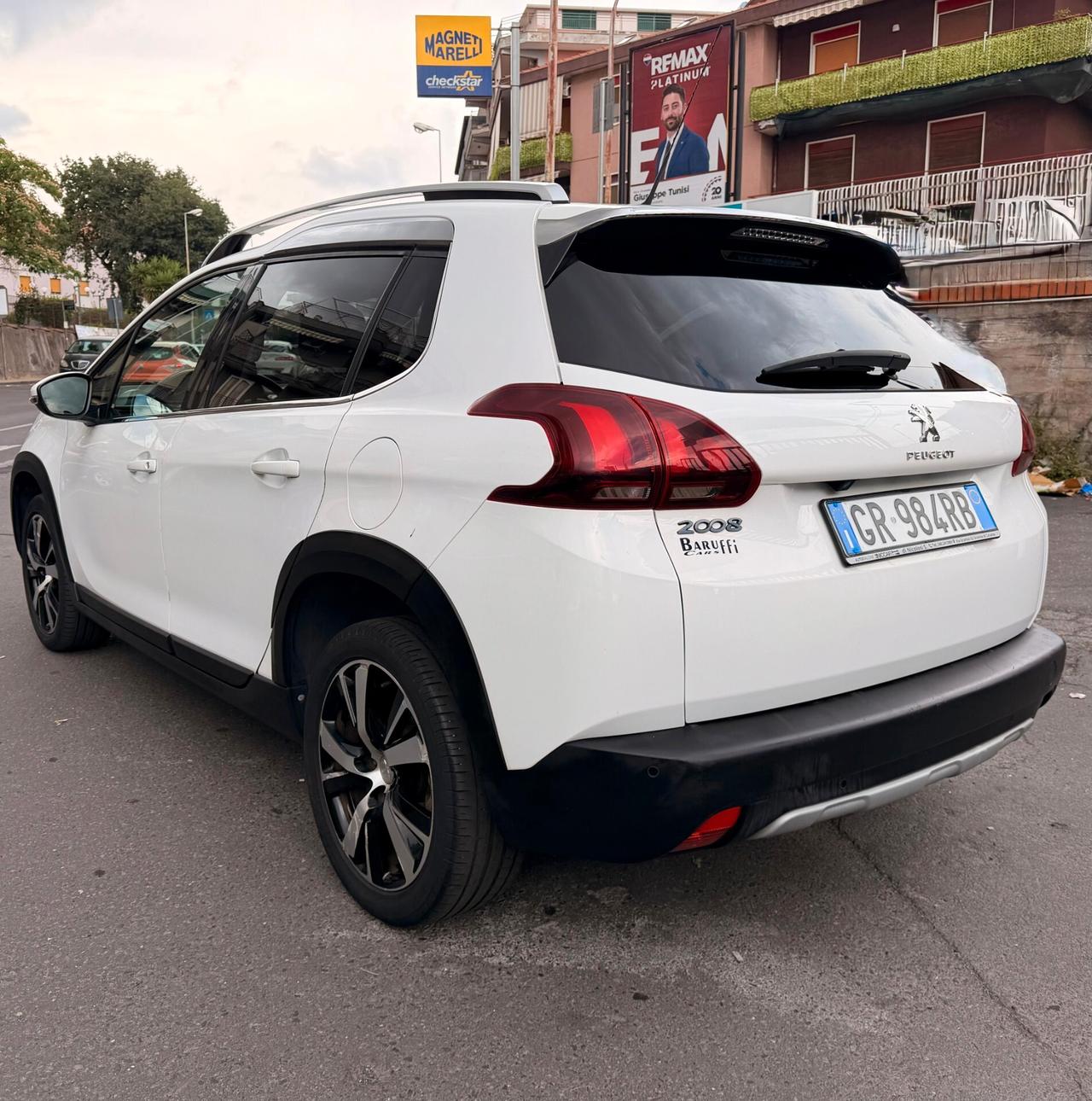 Peugeot 2008 BlueHDi 100 Allure