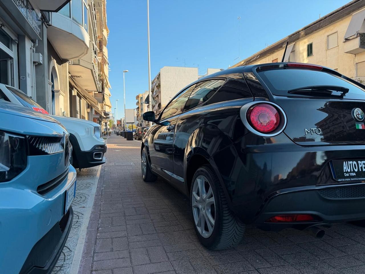 Alfa Romeo MiTo 1.4 78 CV NEOPATENTATI