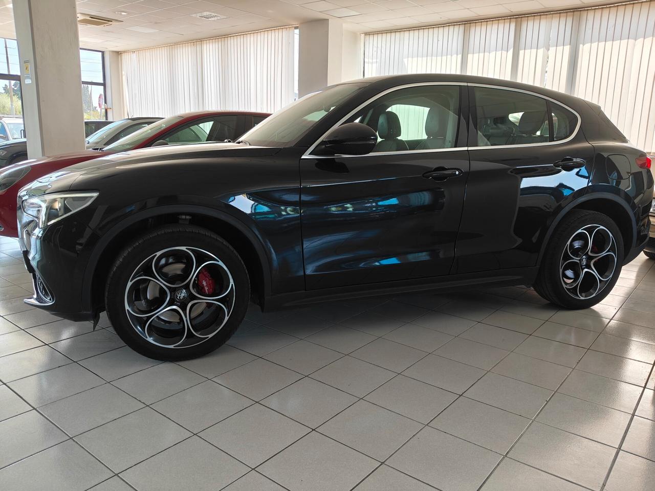 Alfa Romeo Stelvio 2.2 Turbodiesel 210 CV AT8 Q4 Executive