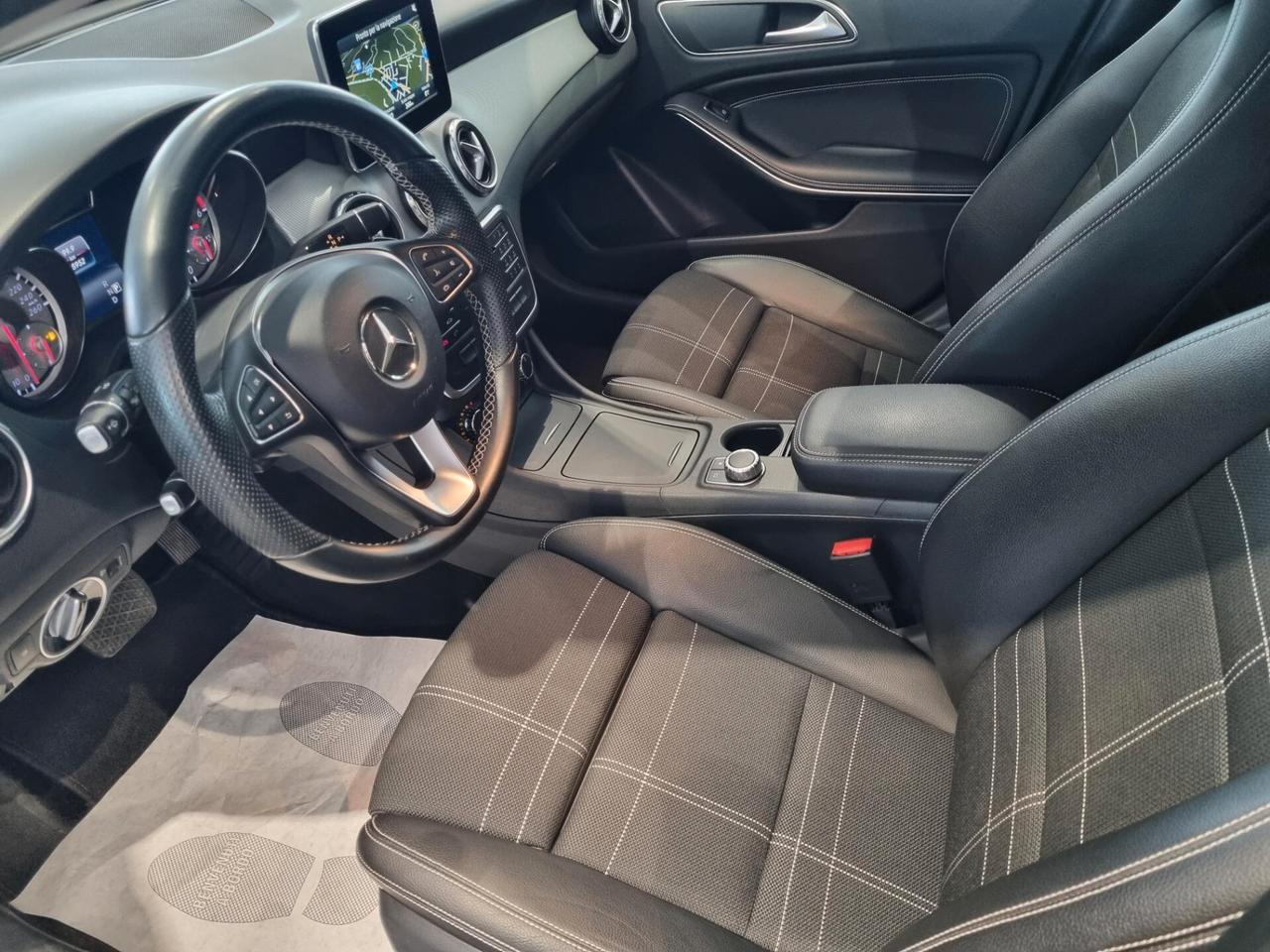 Mercedes-benz GLA 200 d Automatic Sport