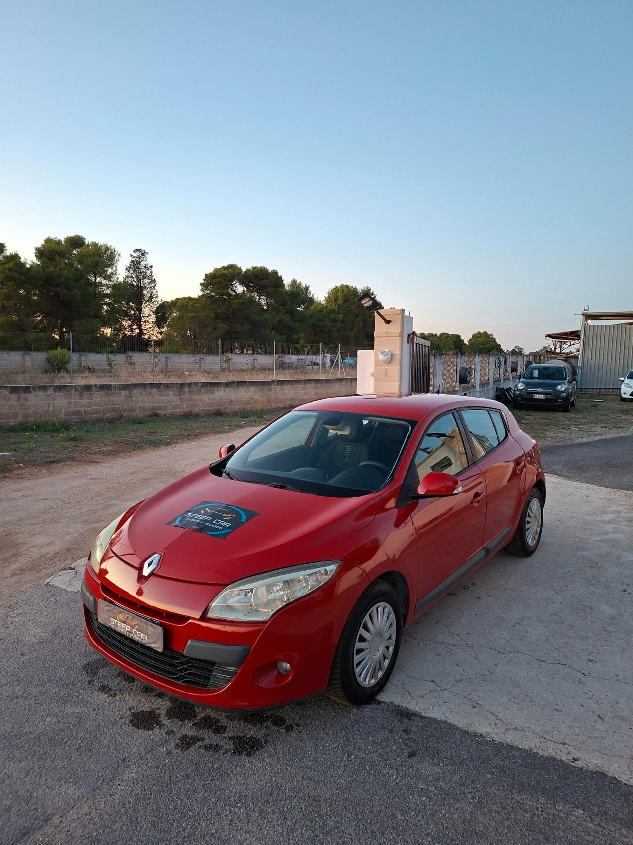 Renault Megane 1.5 dCi 90CV GANCIO TRAINO