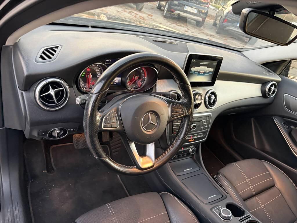 Mercedes-benz GLA 200 d Automatic Sport