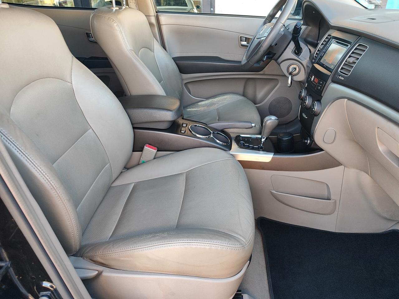 Ssangyong Korando 2.0 e-XDi 175 CV 2WD MT Classy Navi