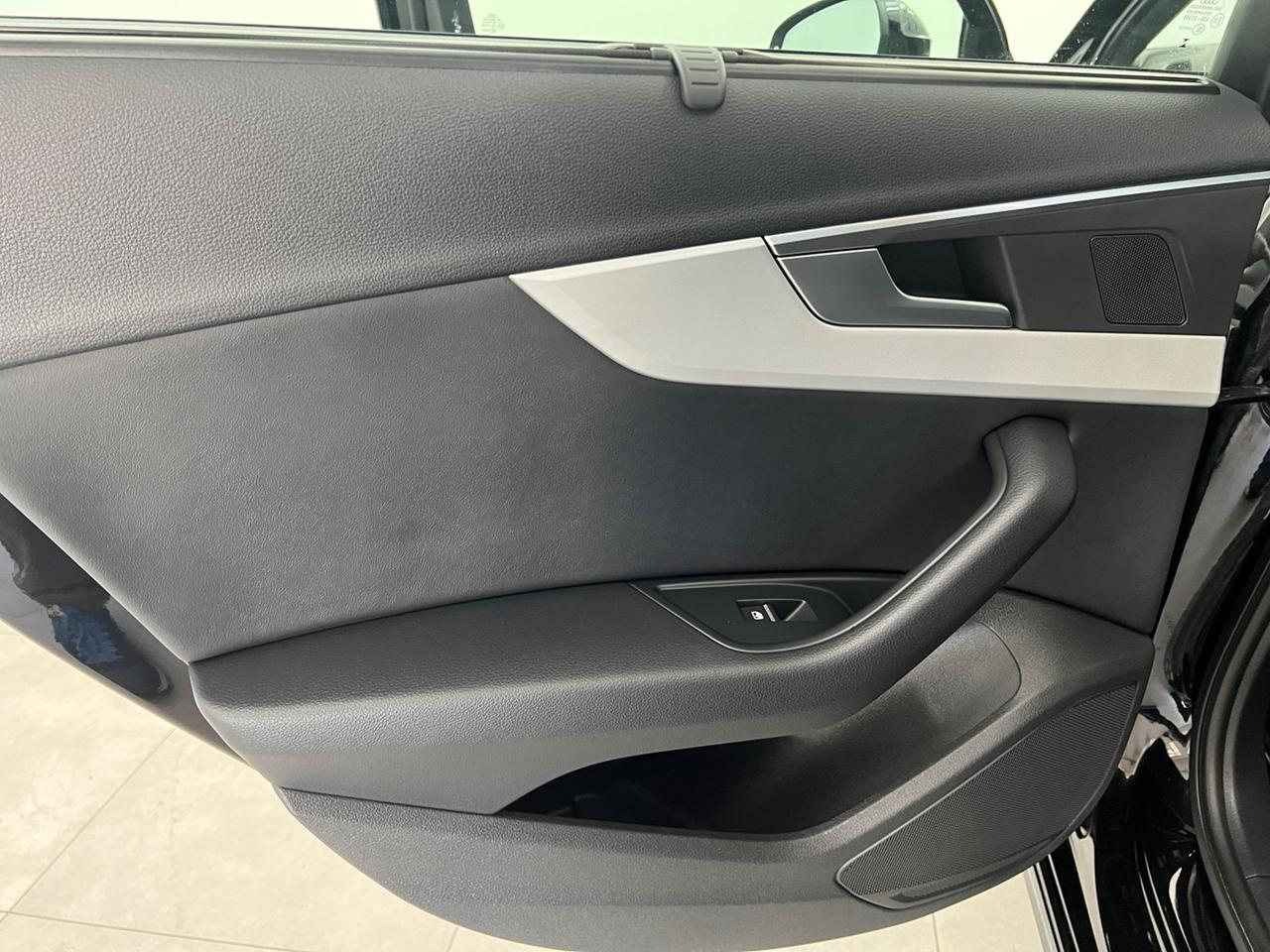 AUDI A4 V 2019 Avant A4 Avant 40 2.0 tdi mhev Business Advanced quattro 204cv s-tronic