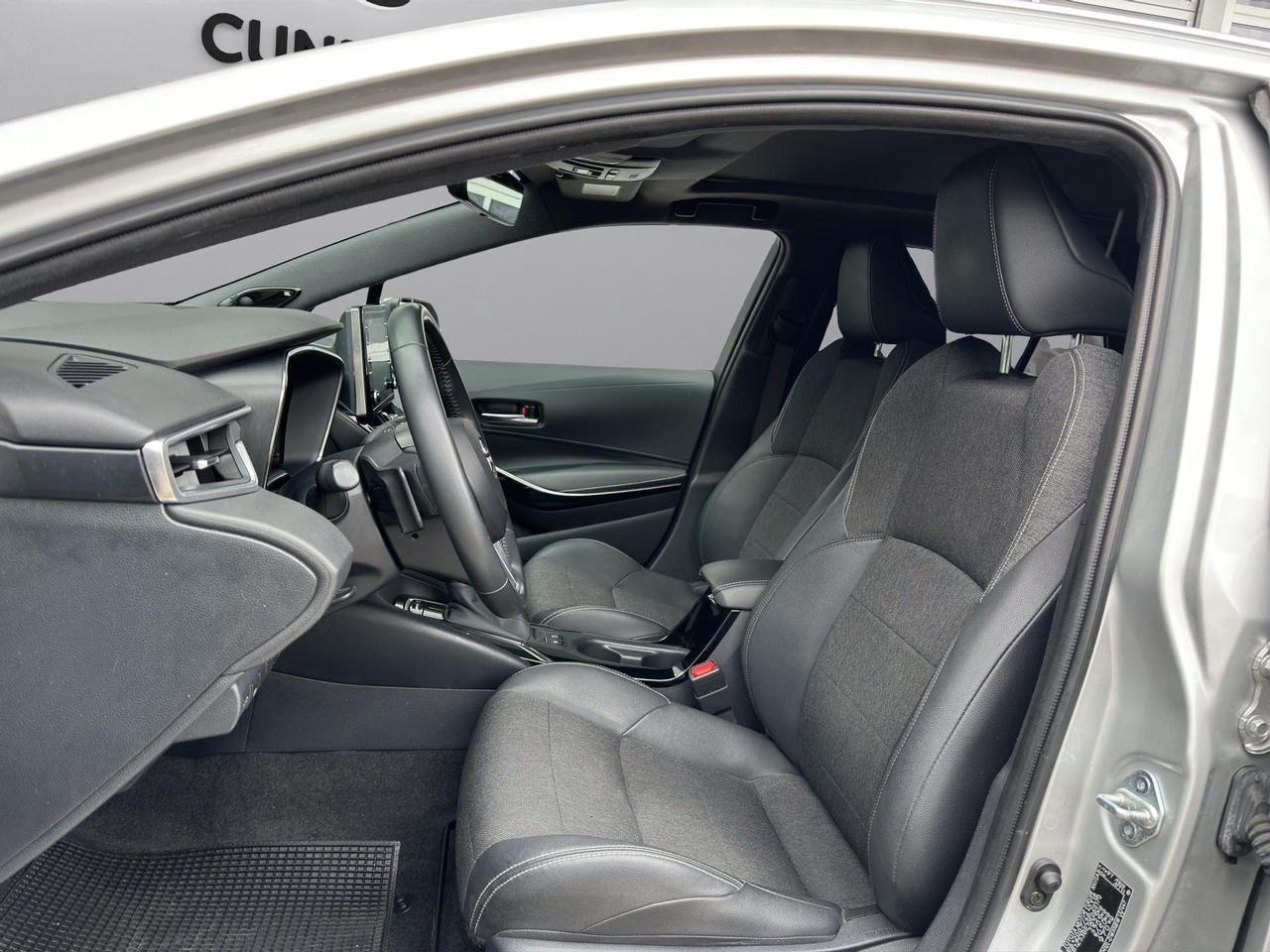 Toyota Corolla Touring Sports 2.0h Style cvt