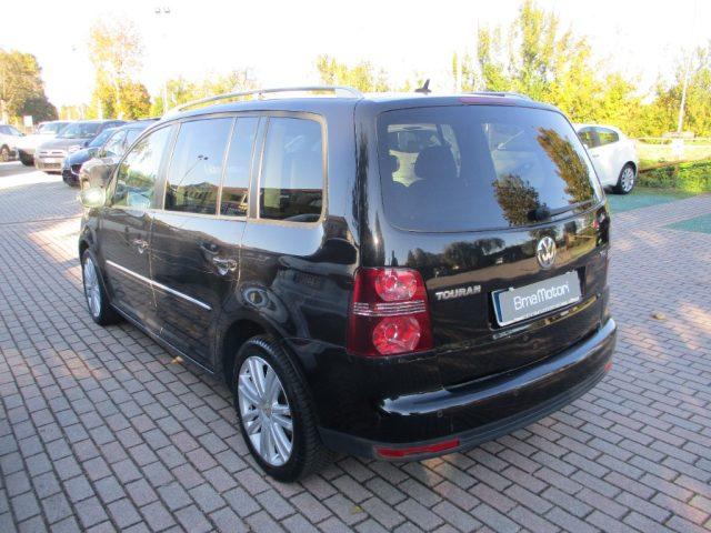 VOLKSWAGEN Touran 1.9 TDI 105CV DPF Highline PELLE/Sensori