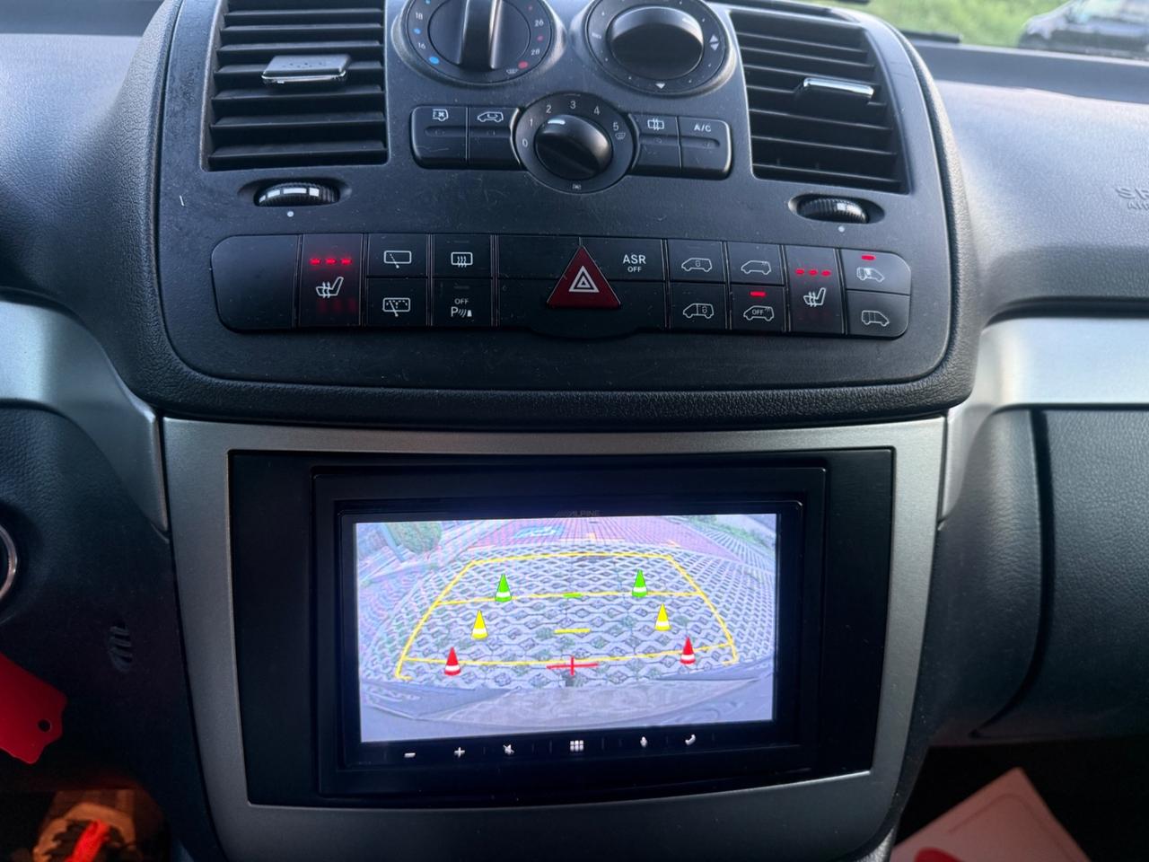 Mercedes Viano 3.0 CDI V6 224cv Avantgarde L 8 posti