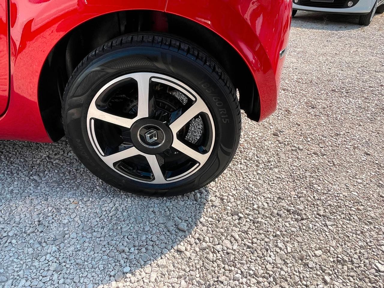 Renault Twingo 1.0 SCe 65 CV Intens