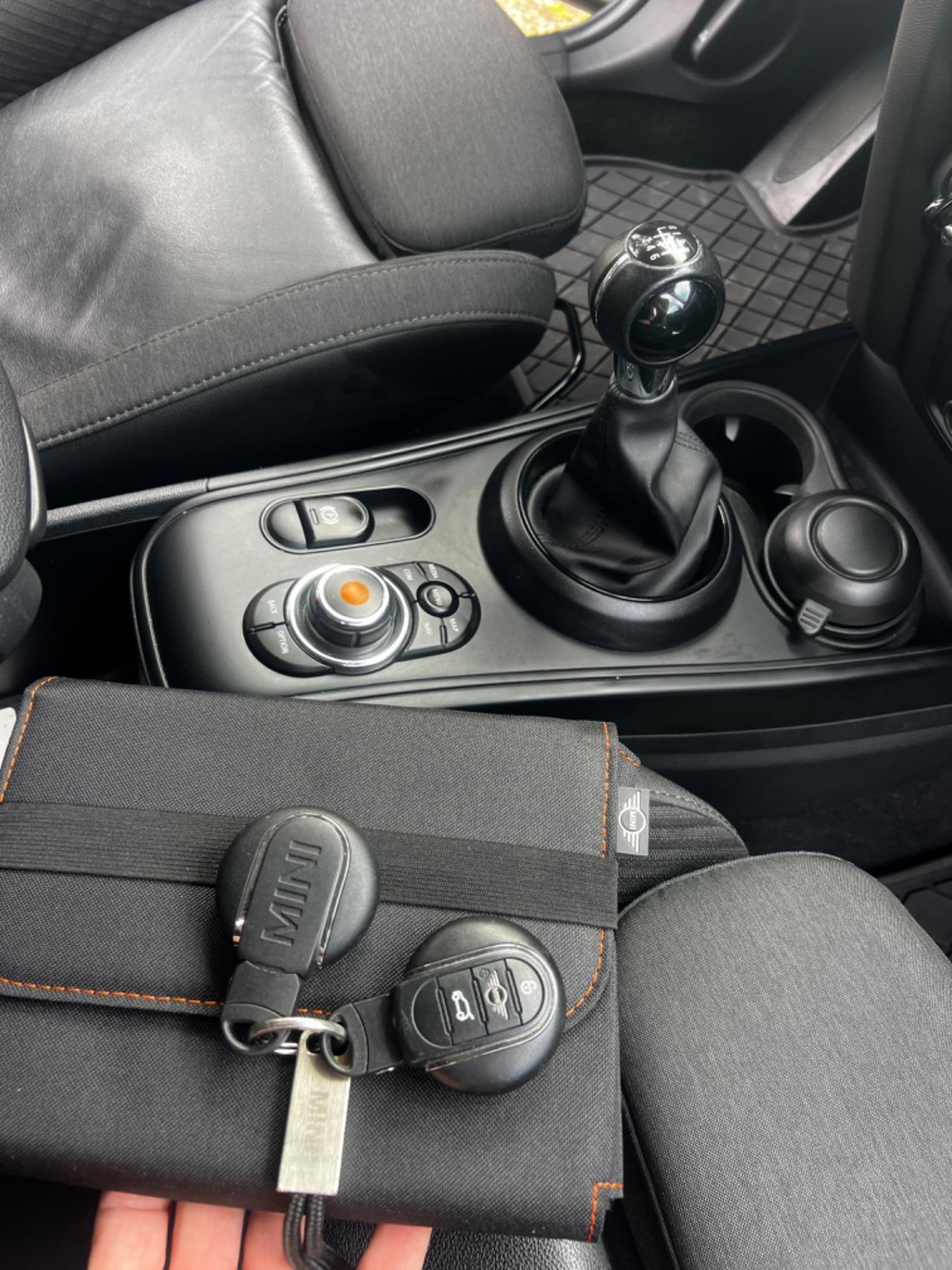 Mini Cooper Countryman 1.5 diesel iper full super bellaaa!!!