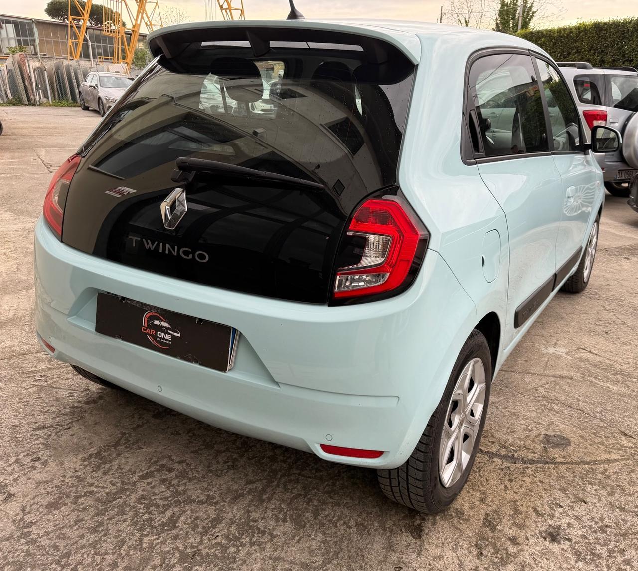 Renault Twingo SCe 65 CV Duel ok neopatentati