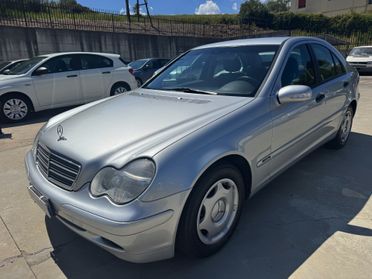 MERCEDES-BENZ C 200CDI CLASSIC/94.000KM