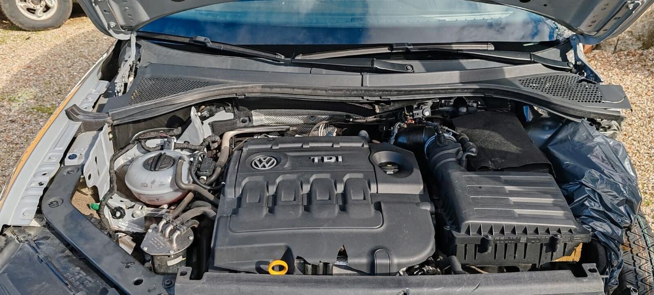 Volkswagen Tiguan 2.0 TDI 4x4 Incidentata