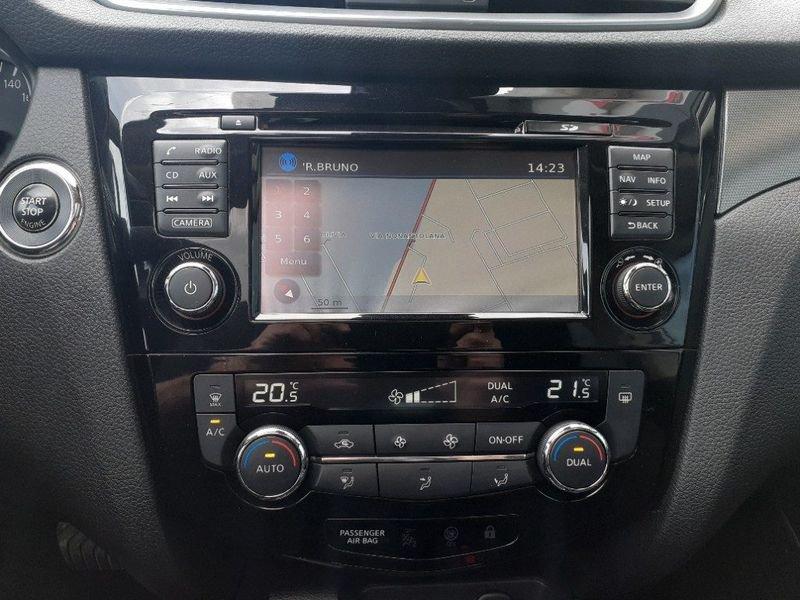 Nissan Qashqai 1.6 dCi 2WD C.AUTOMATICO 1°PROP-GARANZIA-KM CERTIF