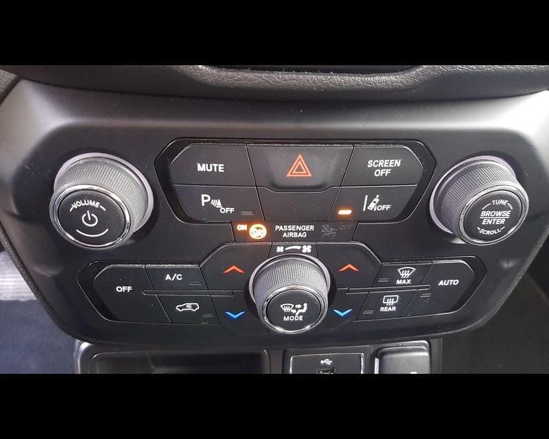 Jeep Renegade 1.3 T4 DDCT Limited