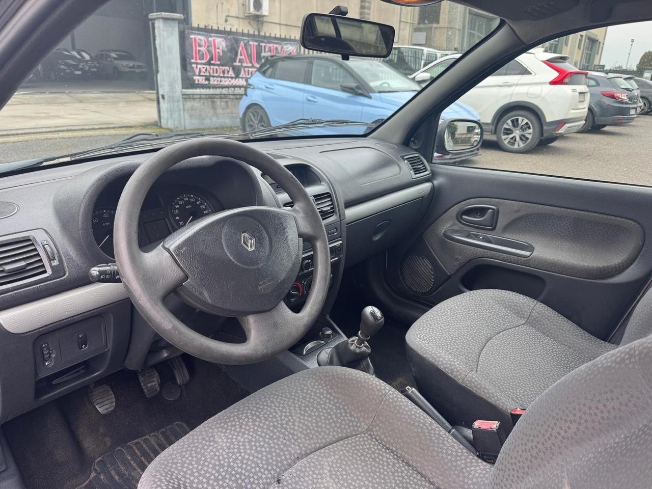 Renault Clio Storia 1.2 5 porte GPL Confort