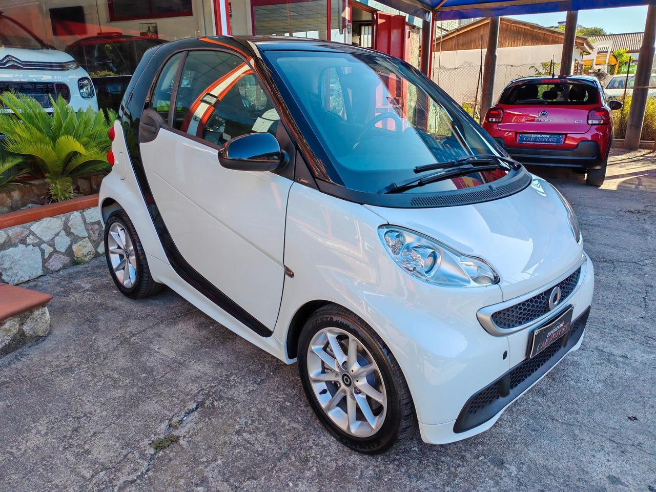 Smart ForTwo 1,0 benzina 09/2012 Cv70