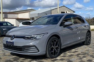Volkswagen Golf 8 Life 2.0 TDI 116 CV