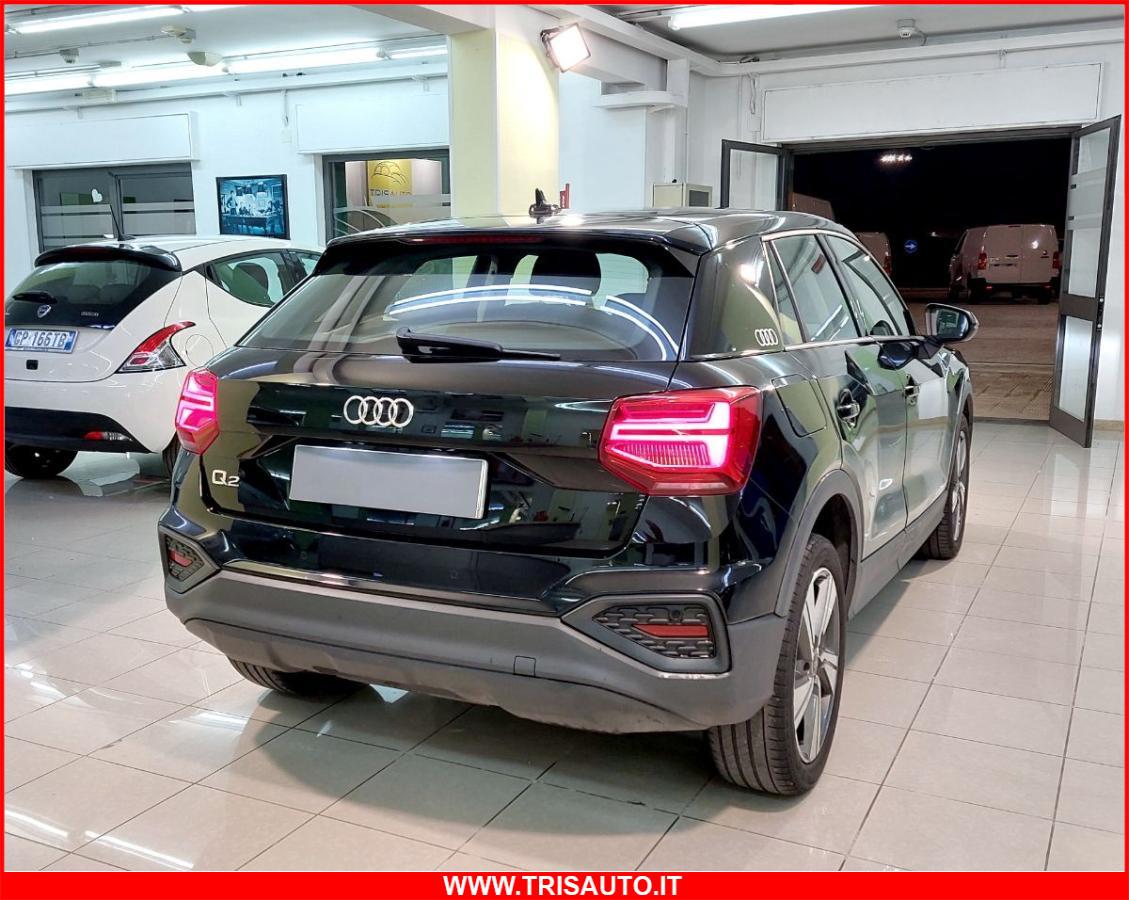 AUDI Q2 30 2.0 TDI Admired S-tronic (FULL LED+NAVI)