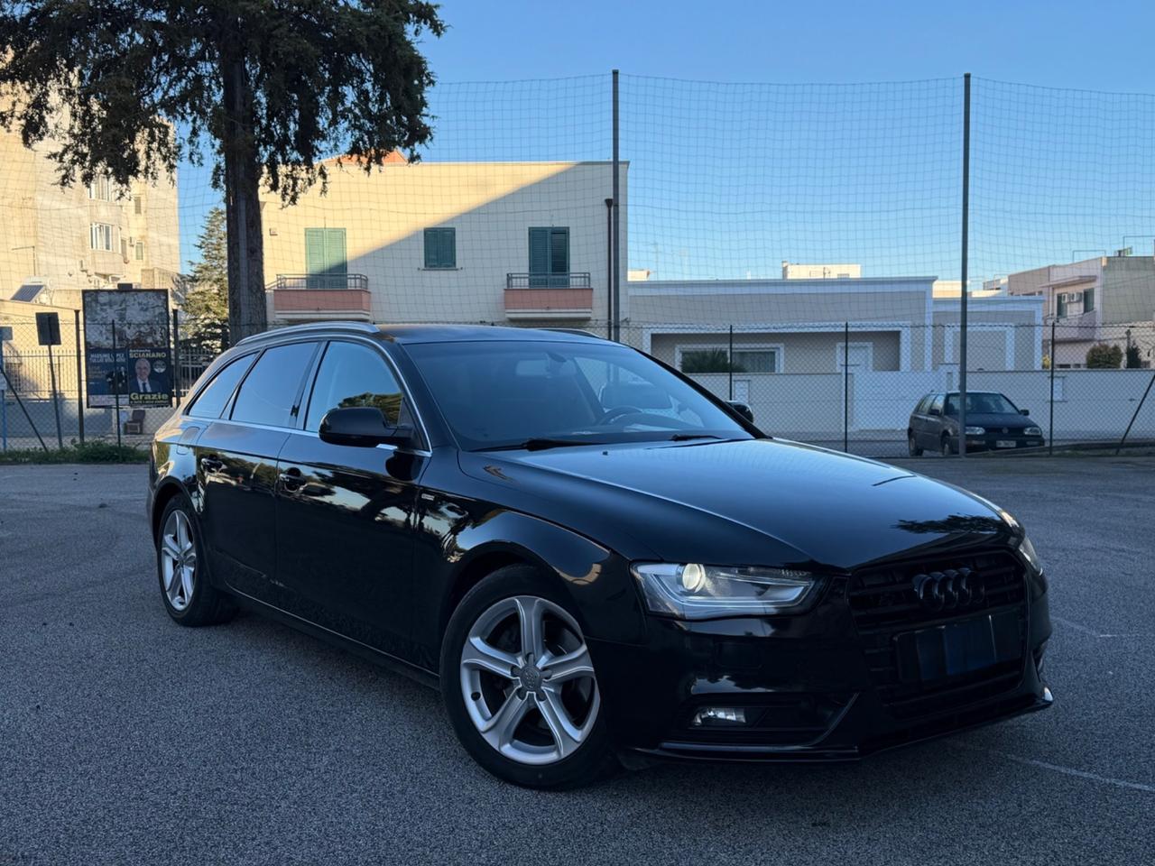 Audi A4 Avant 2.0 TDI 150 CV Sline