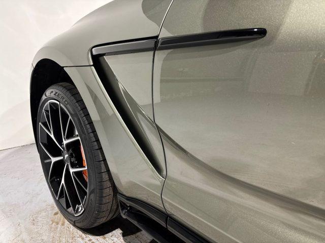ASTON MARTIN DBX 707 4.0 Auto