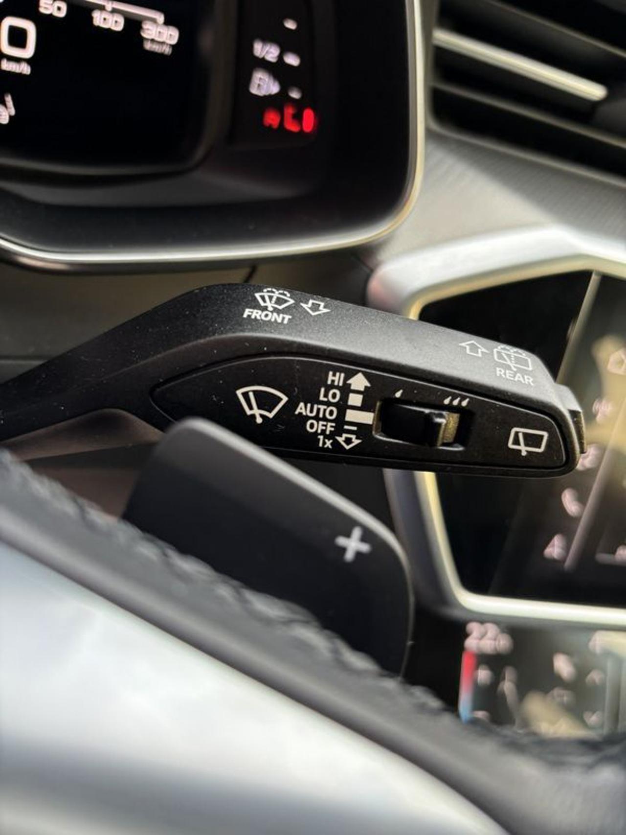 Audi A6 Avant 40 2.0 TDI quattro S tronic Business Sport