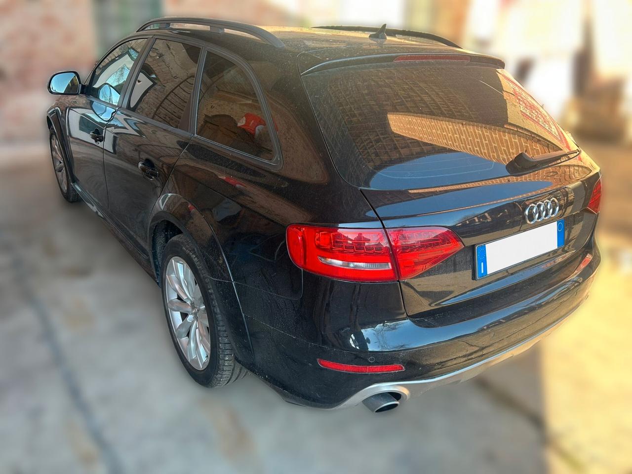 Audi A4 allroad Quattro 3.0 V6 tdi s-tronic