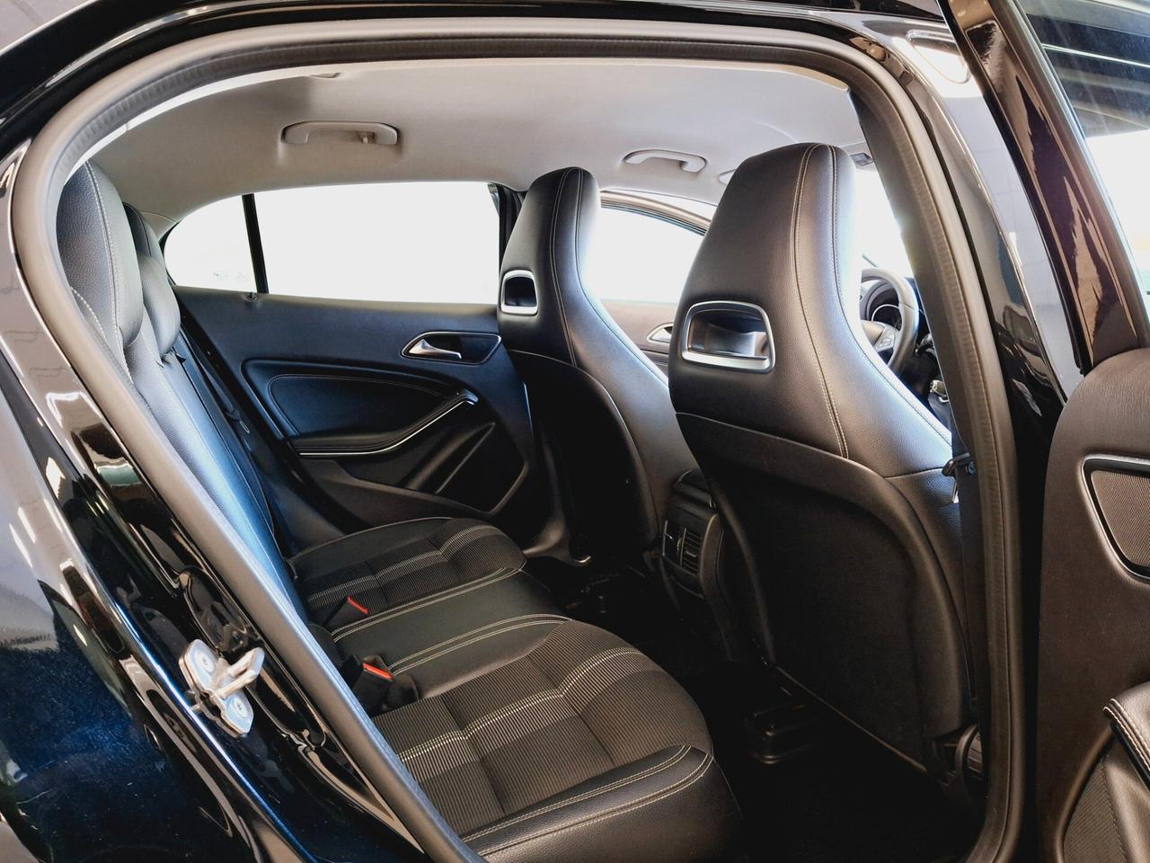 Mercedes-benz GLA 200 GLA 200 d Automatic Sport