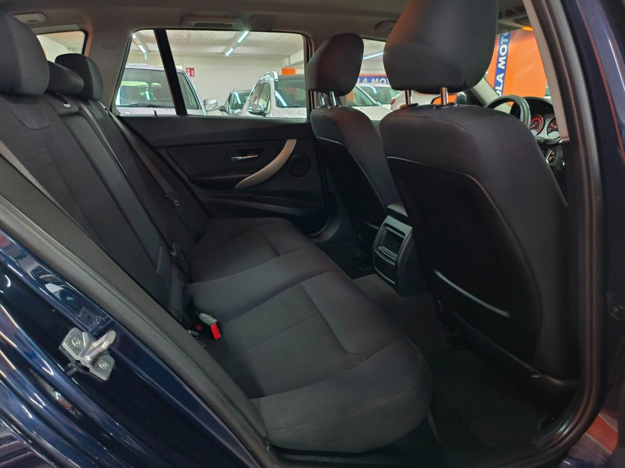 Bmw serie 3 - 320d xDrive Touring Aut.
