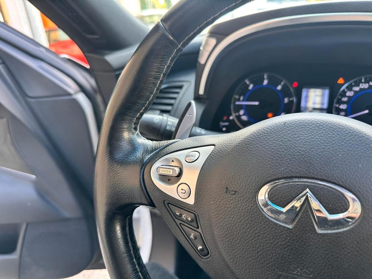 Infiniti FX FX30d S Premium