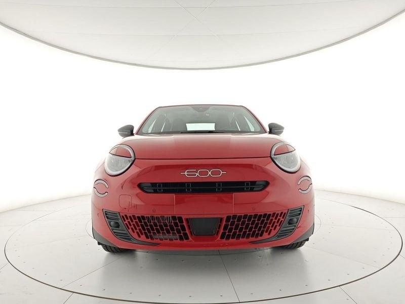 FIAT 600 Hybrid MHEV DDCT