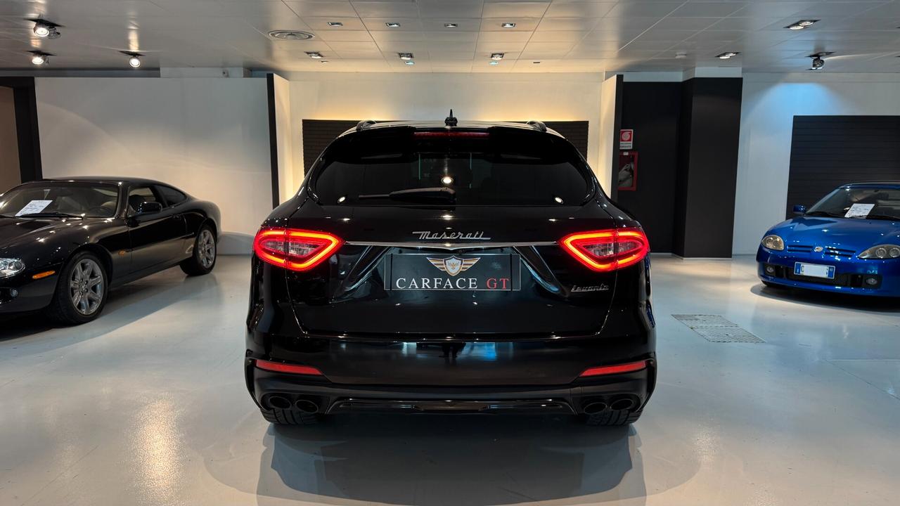 Maserati Levante V6 430cv AWD Gransport - 2019
