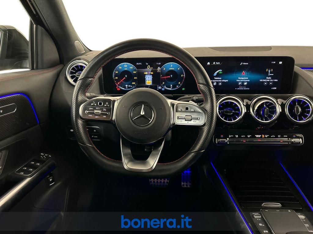 Mercedes GLA 200 200 D Premium 8G-DCT