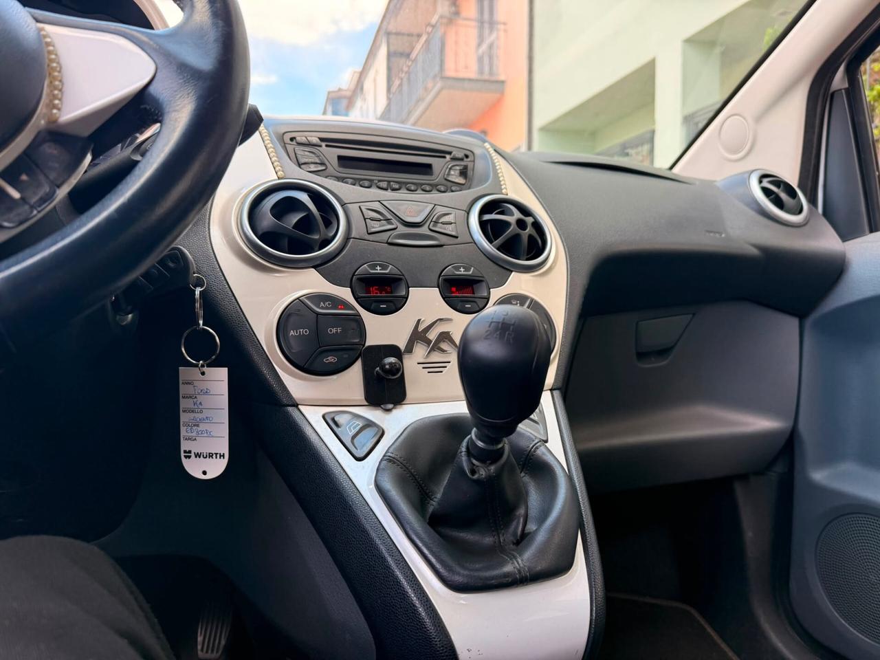 Ford Ka Ka+ 1.2 8V 69CV Titanium Business