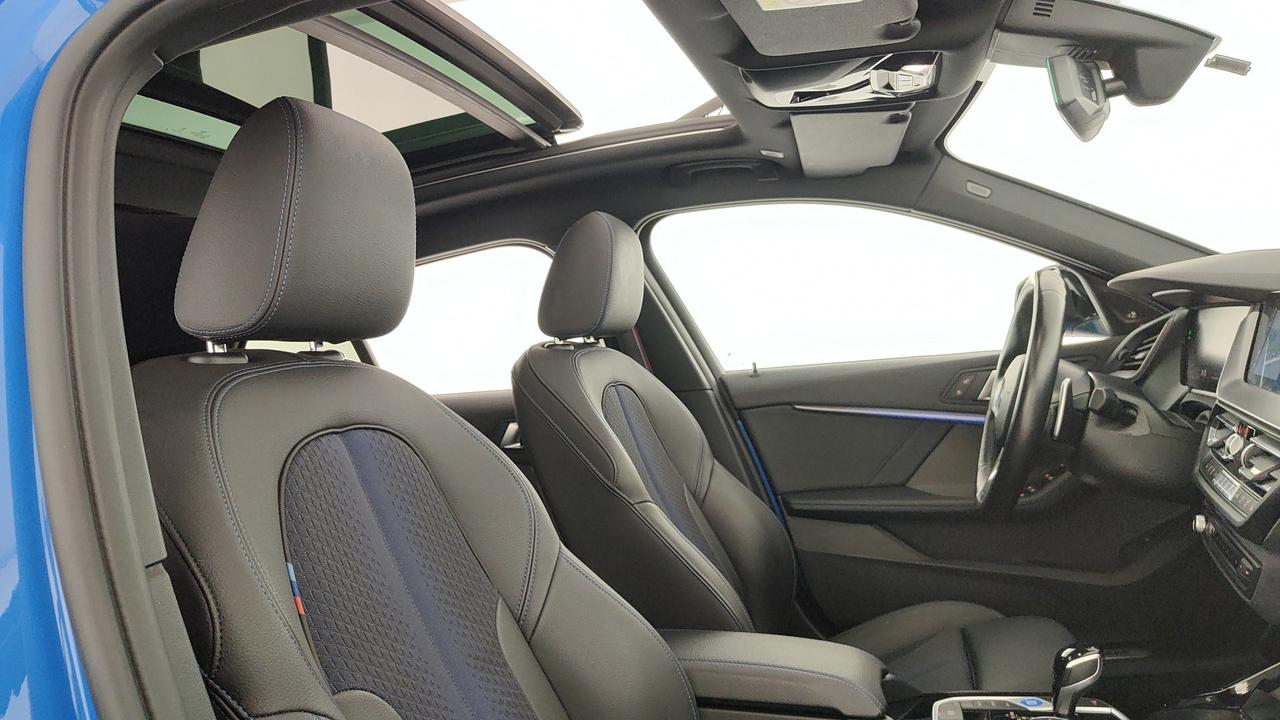 BMW Serie 1 F40 - 118d Msport auto