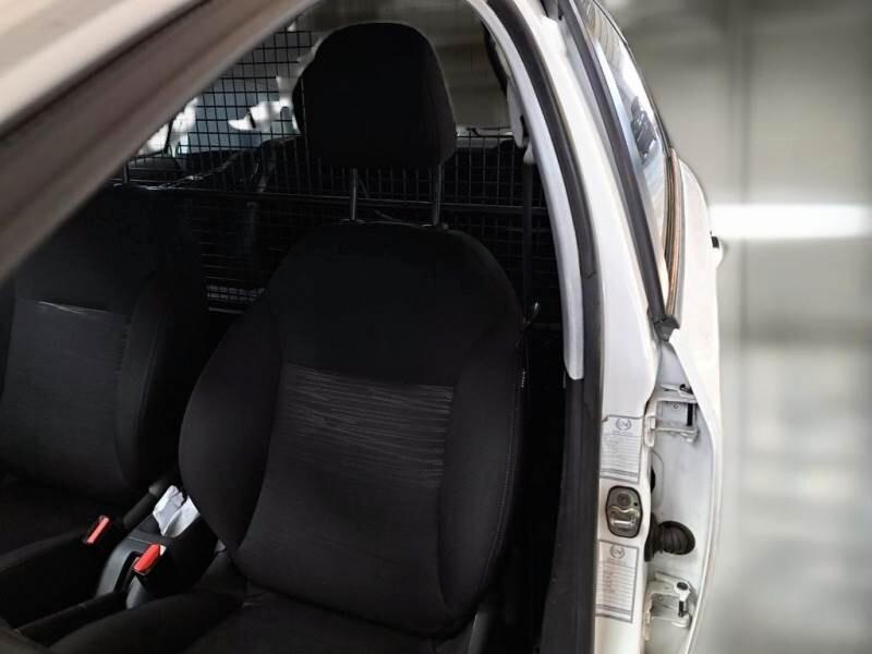 PEUGEOT 208 1.5 AUTOCARRO 2 POSTI