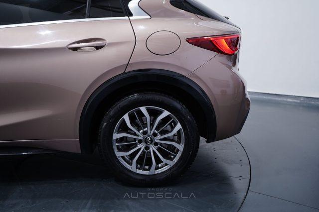 INFINITI Q30 1.5 diesel Business Executive