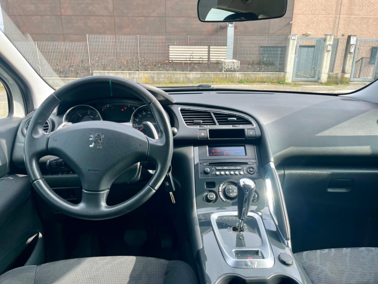 Peugeot 3008 1.6hdi 2012 118.000km cambio robotizzato perfetta