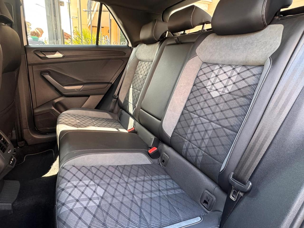 Volkswagen T-Roc 2.0 TDI SCR R-Line