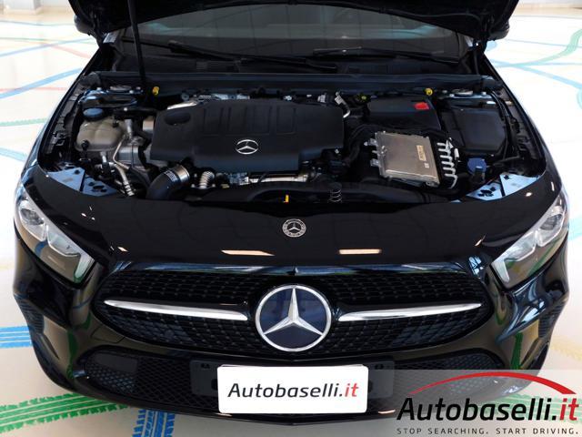 MERCEDES-BENZ A 180 D SPORT TECH PACK NIGHT PACK 8G-DCT